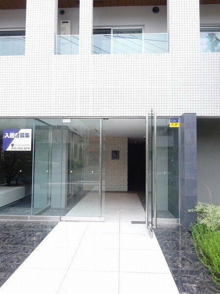 ルフレ　グランデ川口のエントランス