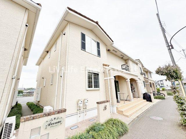 アヴェニューＢのエントランス