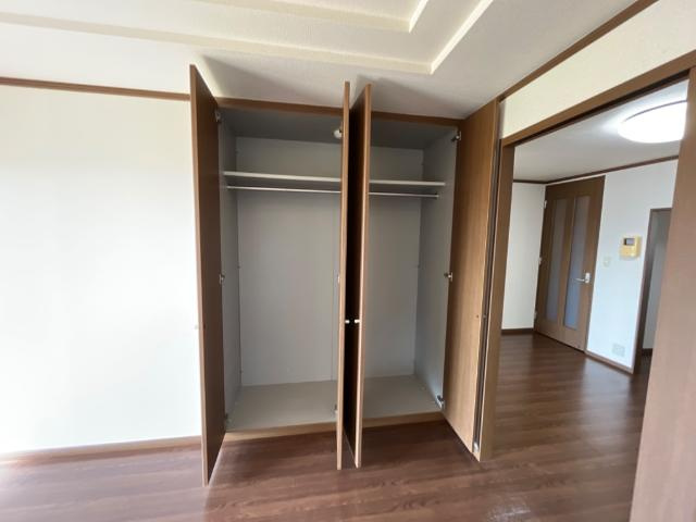 グリーンフィールド楠の収納|クローゼット