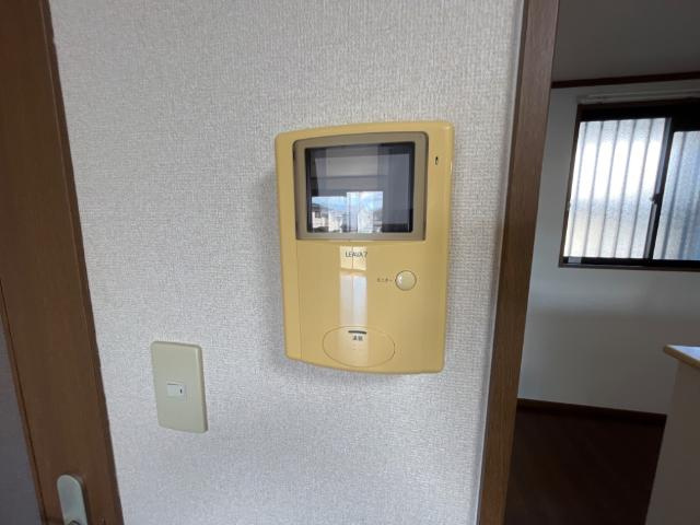 グリーンフィールド楠のセキュリティ|カメラ付インターホン