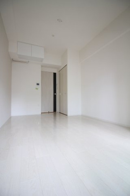 【居間・リビング】 | SERENITE三宮