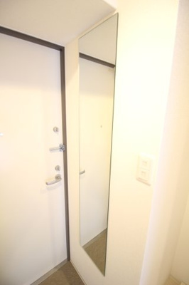 【玄関】 | SERENITE三宮