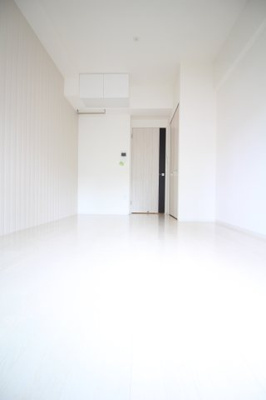 【居間・リビング】 | SERENITE三宮