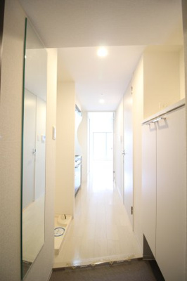 【玄関】 | SERENITE三宮