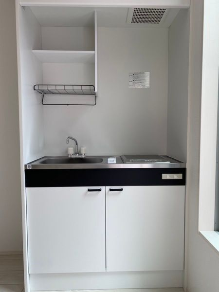 ピーオーザイル小岩のキッチン