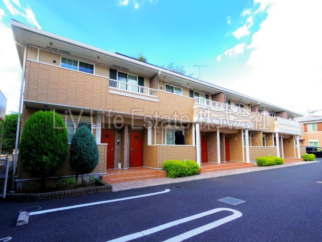 西東京市向台町１丁目のアパートの駐車場