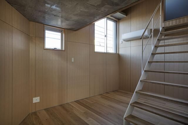 ときわ台のアパートメントの居間・リビング