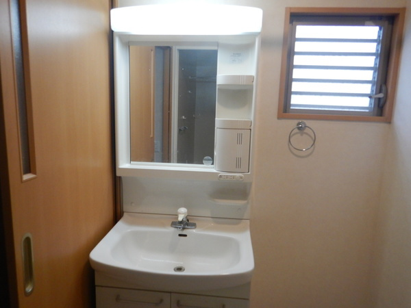 【洗面所】