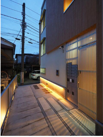 中野区野方１丁目のアパートのエントランス