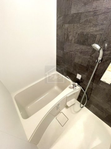 中野区野方１丁目のアパートの浴室|同物件別部屋参考写真