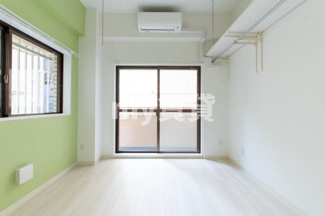 【洋室】 | リビナ奥村