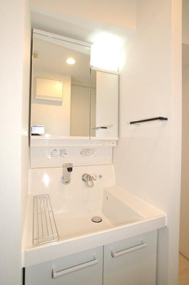 【独立洗面台】