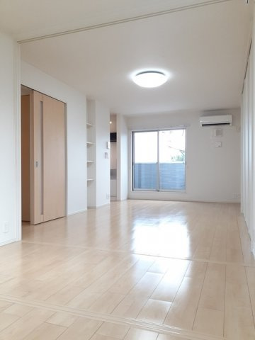 【居間・リビング】