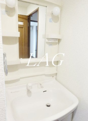 【洗面所】 | キャルム浅草 | 洗面台です。