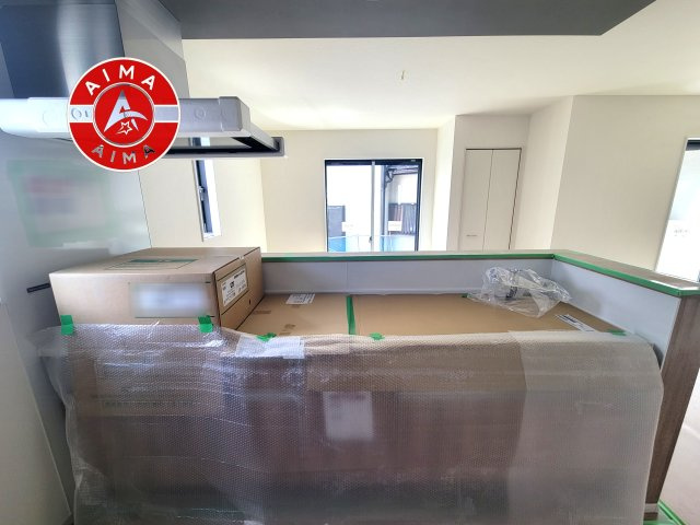 糟屋郡志免町志免1丁目第4-1棟（1号棟）のキッチン|キッチン。グリル・食器洗い乾燥機・浄水器も完備。