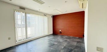 大東町店舗　ディサービス・診療所跡の内装