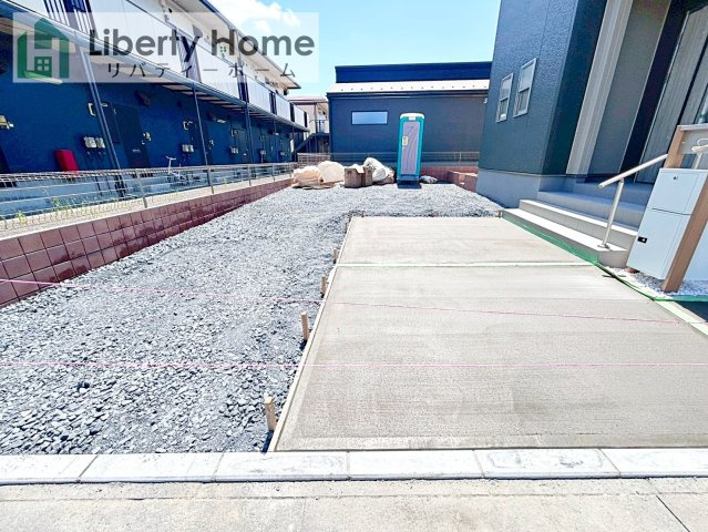 第1土浦市木田余東台　新築戸建　1号棟の駐車場