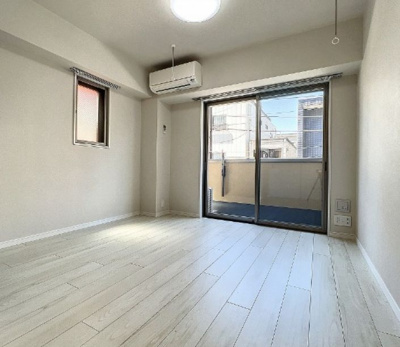 【内装】 | エスポワールオトメ | 明るい室内です