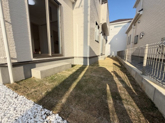 【居間・リビング】 | 読谷村喜名Ⅱ（全11棟）B・C・D・F・I号棟 | C号棟　LDK16帖♪