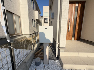 【設備】 | 読谷村喜名Ⅱ（全11棟）B・C・D・F・I号棟 | C号棟　鍵付きポスト♪