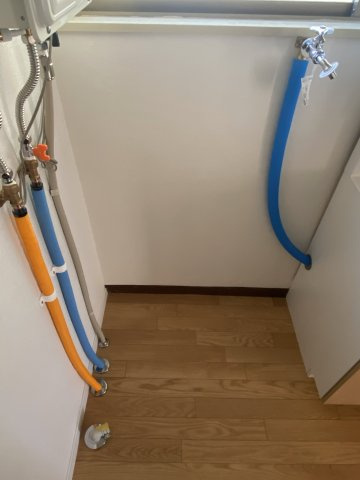 泉三嶽根貸家の設備|洗濯機置場