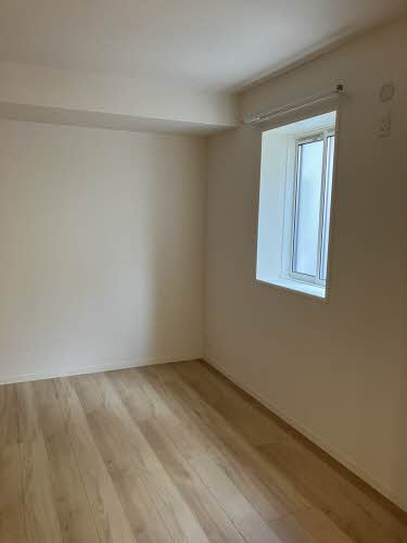 シャーメゾンリーゾスの洋室