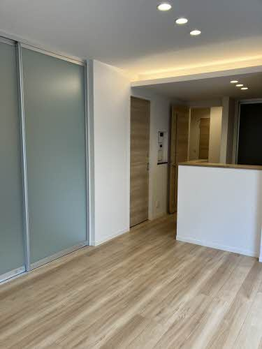 シャーメゾンリーゾスの居間・リビング