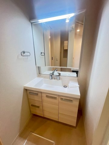 シャーメゾンリーゾスの洗面所