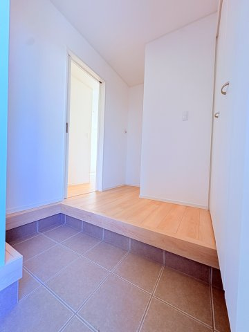 新築建売】筑後市大字下北島の玄関