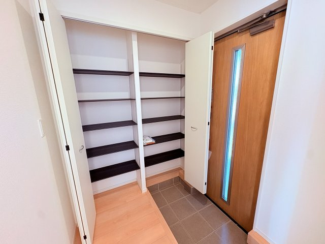 新築建売】筑後市大字下北島の収納