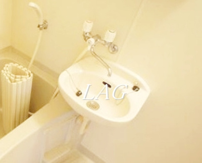 【洗面所】 | ドエル赤堤 | 洗面台です。