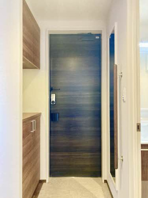 【玄関】 | シャーメゾンアストラ