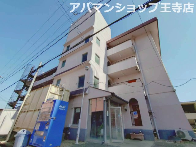 香芝市鎌田の賃貸マンション