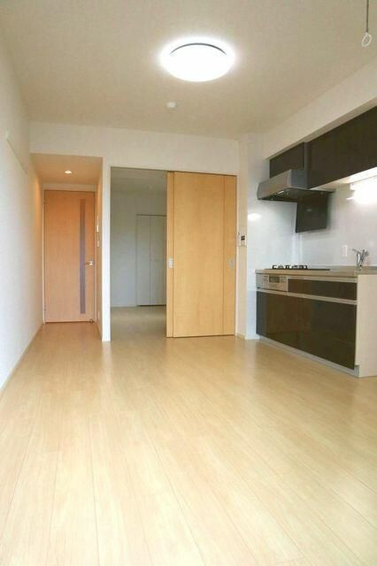 ルピナス昭和町の洋室