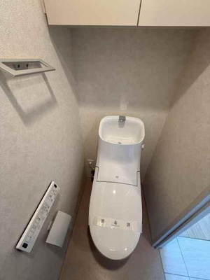 【トイレ】 | プライムアーバン西日暮里フロント | 2025年12月16日撮影 