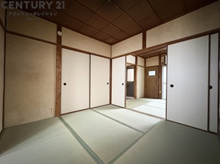 庄司文化の居間