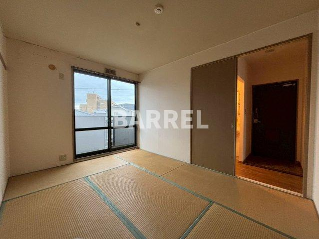 パリス北桜塚の寝室