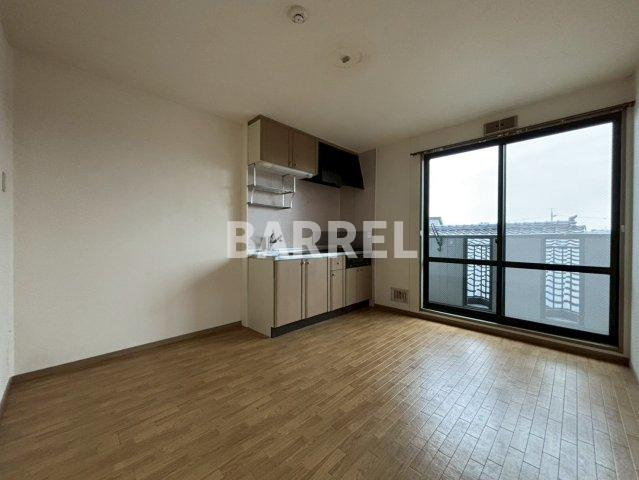 パリス北桜塚の居間・リビング