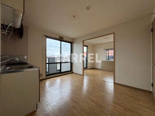 パリス北桜塚の居間・リビング