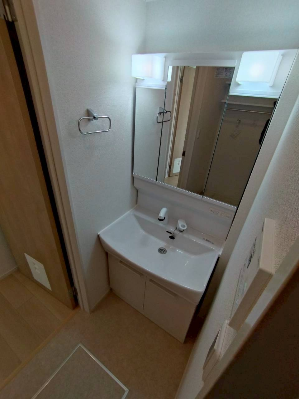 クローバーノワールの洗面所