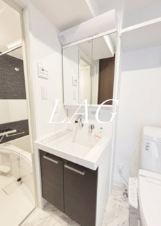 【独立洗面台】 | イートス東十条 | 独立洗面台です。