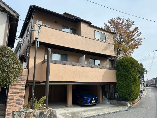 ファーストハイツ