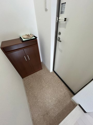 ファーストハイツの玄関|シンプルで使いやすい玄関です