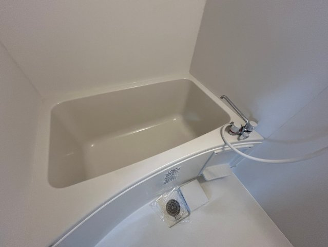 ファーストハイツの浴室|コンパクトで使いやすいお風呂です