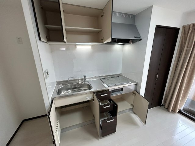 ファーストハイツのキッチン|お料理しやすいキッチンです