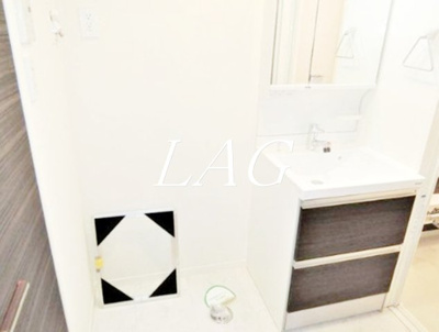 【設備】 | ドムス北沢 | 室内洗濯機置き場です。