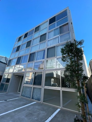 ＥＤＩＴ新宿富久町