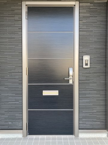 ジラソーレの玄関|玄関ドア