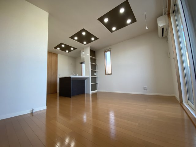 ジラソーレの居間・リビング|LDK11.5帖