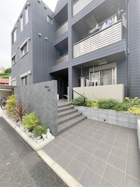 Verte　aileのエントランス